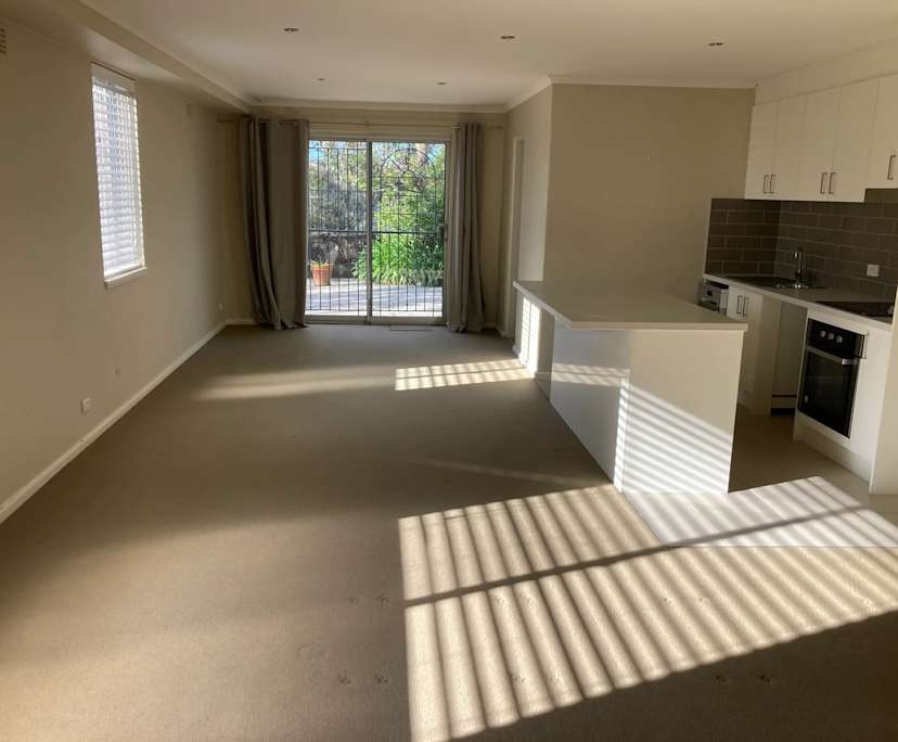 Unfurnished room granny flat for rent