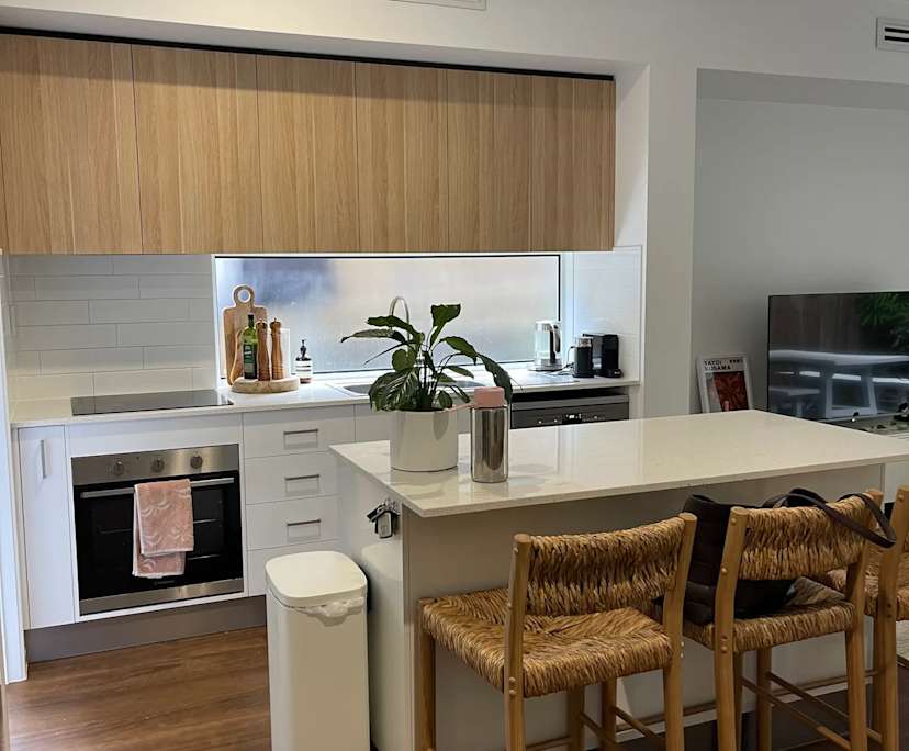 $300, Share-house, 3 bathrooms, Stafford QLD 4053