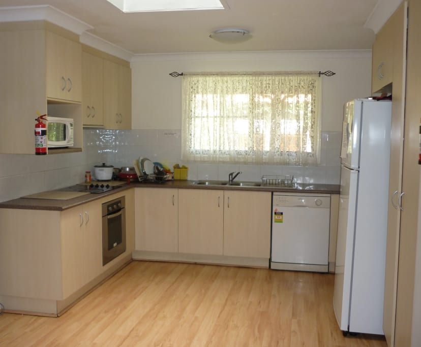 $160, Share-house, 5 bathrooms, Robertson QLD 4109