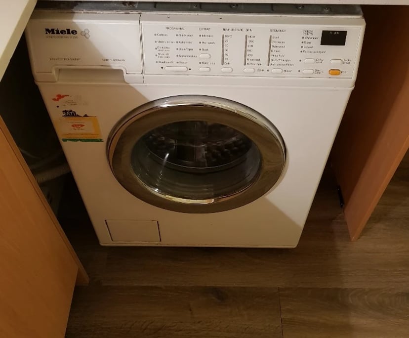 $670, Studio, 1 bathroom, Glebe NSW 2037