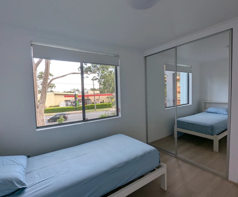 Furnished room in a flatshare