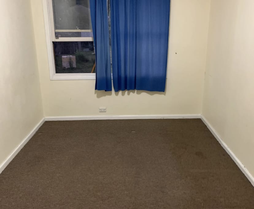 Unfurnished room with own bathroom