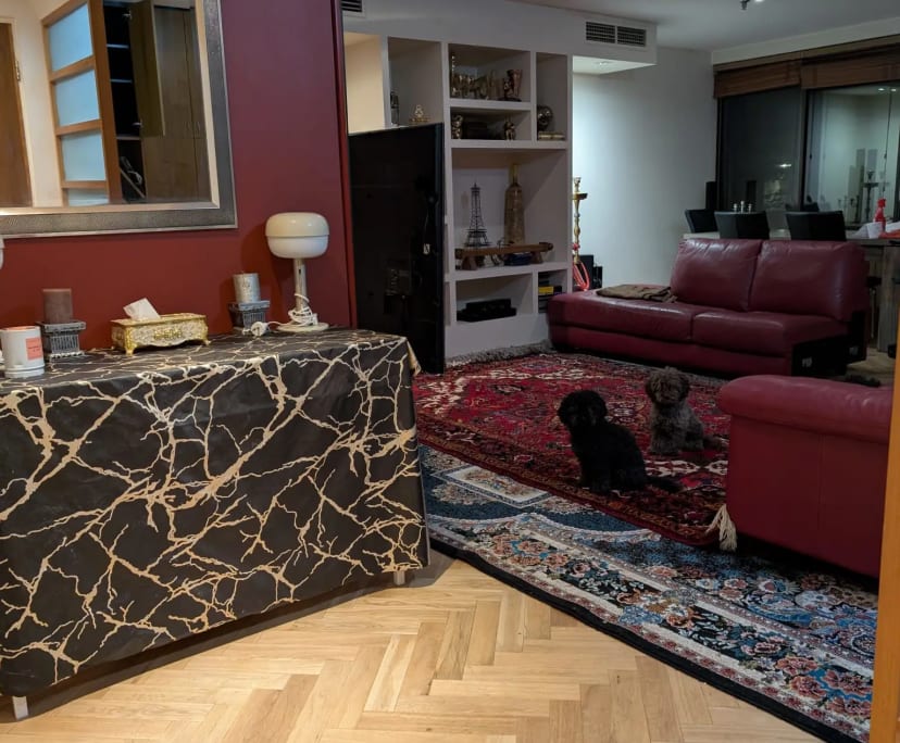 Furnished room in a flatshare