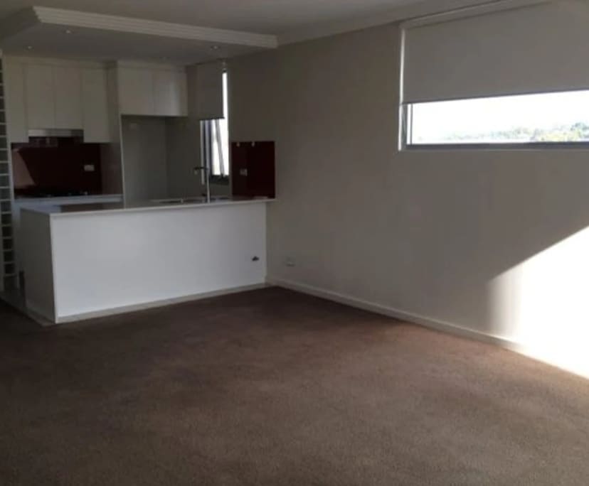 Unfurnished room with own bathroom
