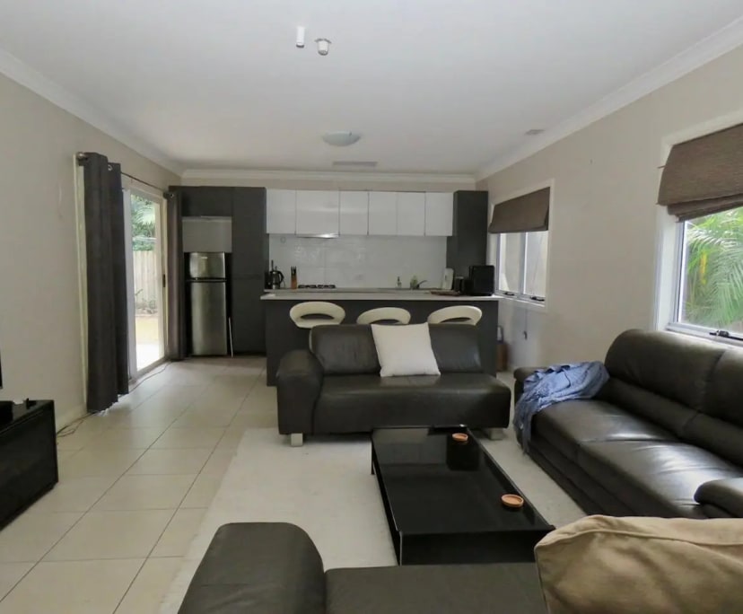 Furnished room in a flatshare