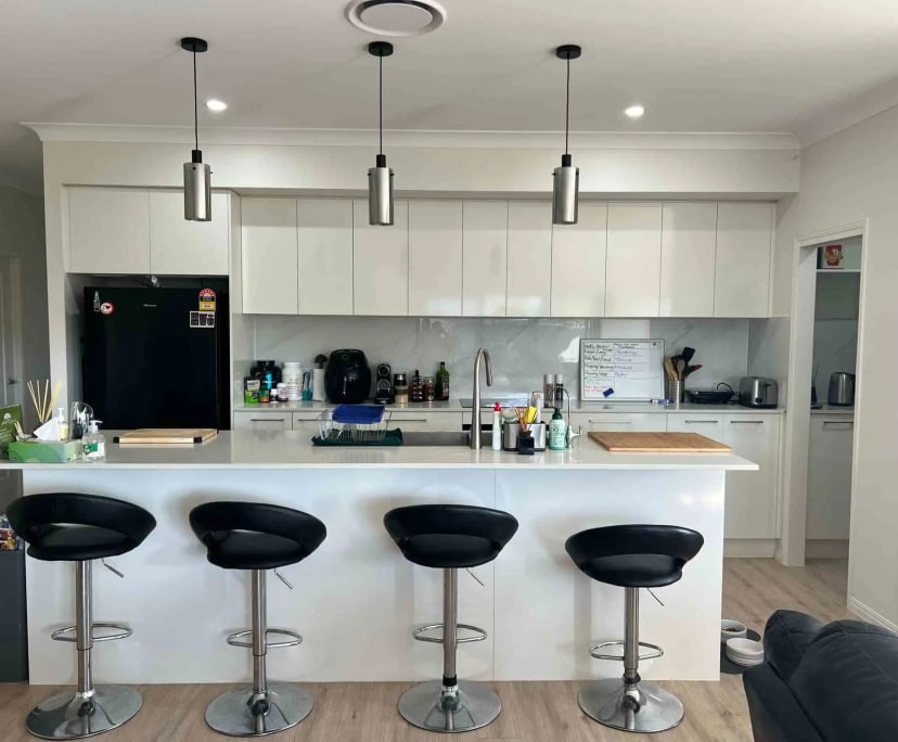 Room for Rent in Ormeau, Gold Coast 265, Flexible...
