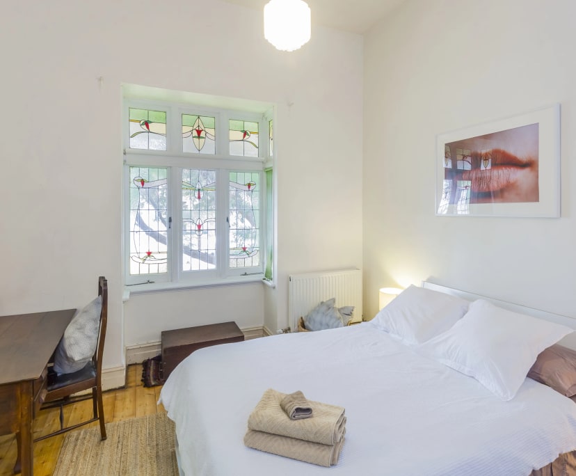 Furnished room in a share house
