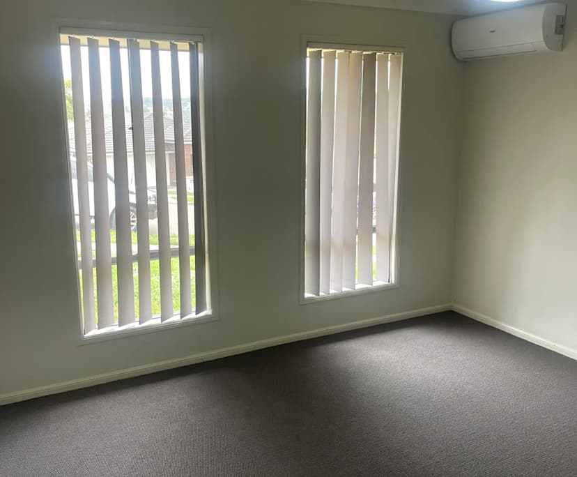 $300, Share-house, 3 bathrooms, Muswellbrook NSW 2333