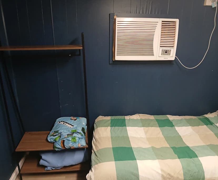 $250, Student-accommodation, 2 rooms, Belmont North NSW 2280, Belmont North NSW 2280