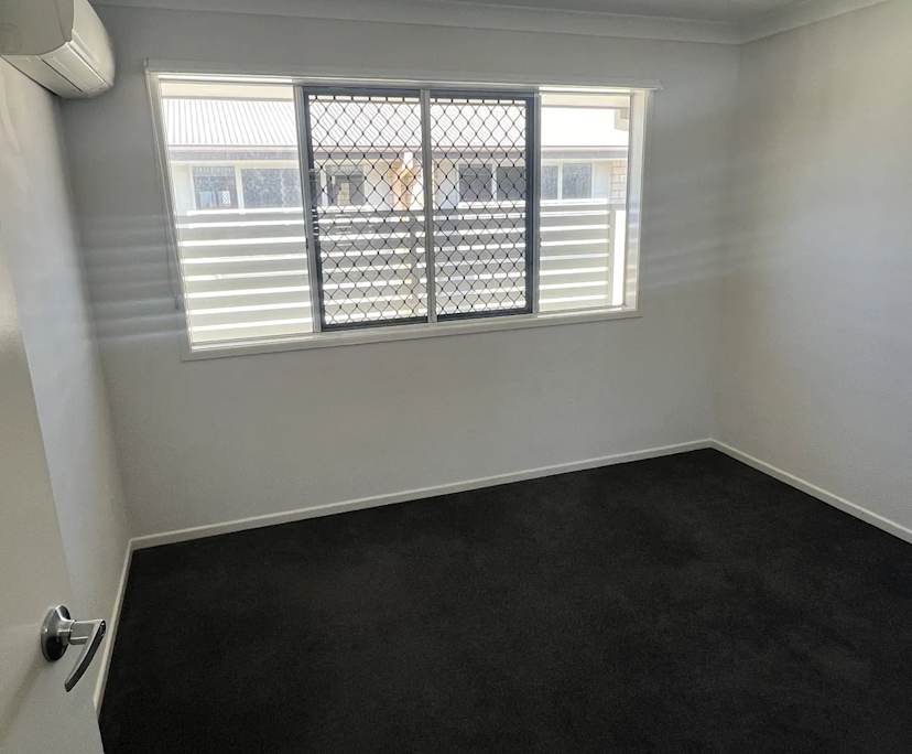 Room with ensuite in a share house