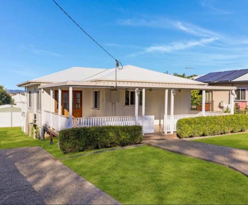 Room in a share house