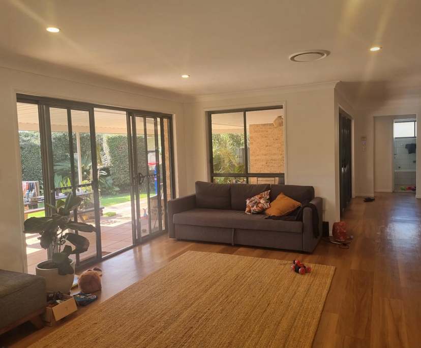Furnished room with own bathroom