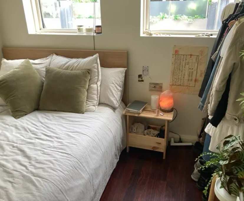 Unfurnished room in a share house