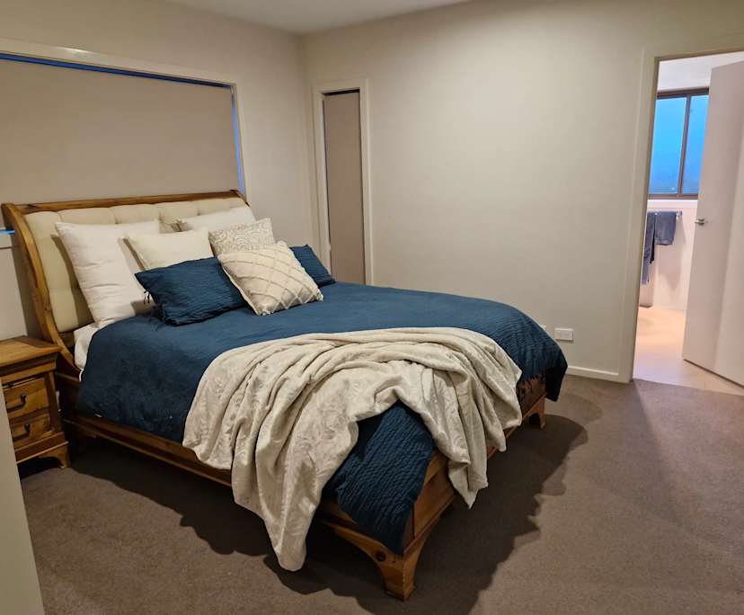 propertyImage