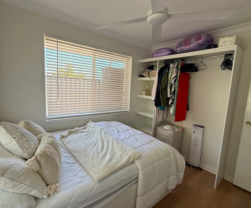 $350, Share-house, 4 bathrooms, Duncraig WA 6023