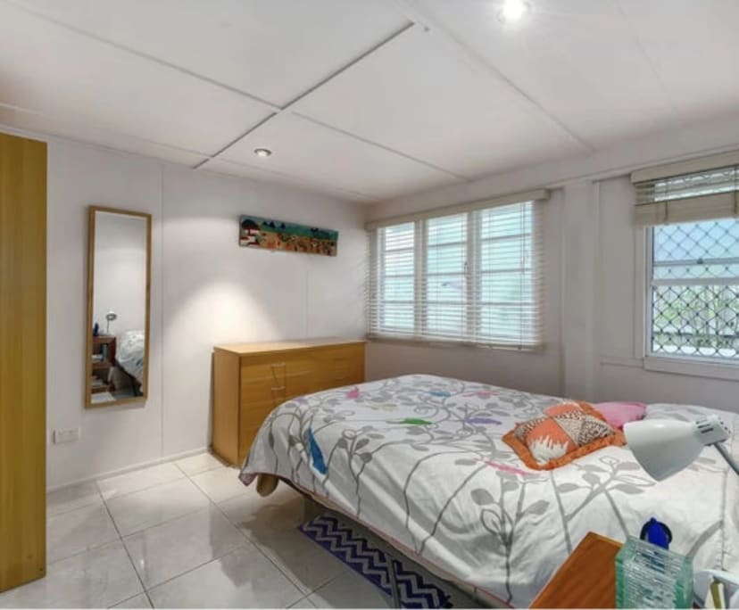 $350, Share-house, 4 bathrooms, Deagon QLD 4017