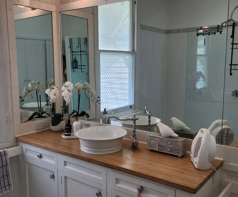 $420, Flatshare, 3 bathrooms, Clayfield QLD 4011