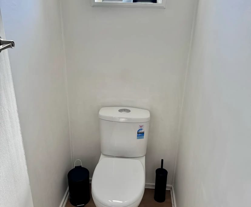 $315, Share-house, 4 bathrooms, Coorparoo QLD 4151