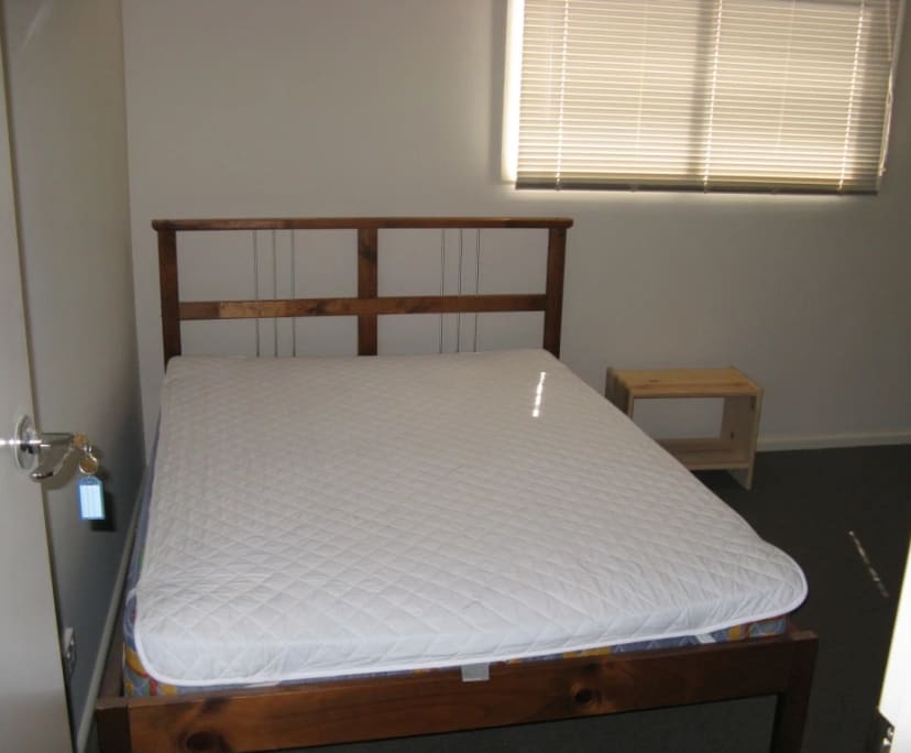 $185, Student-accommodation, 6 bathrooms, Flora Hill VIC 3550