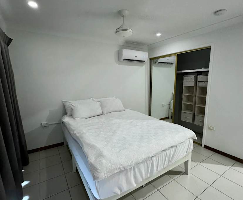 $300, Share-house, 2 bathrooms, Yorkeys Knob QLD 4878