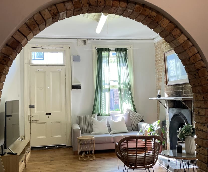 Furnished room in a share house