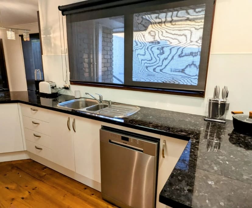 $295, Share-house, 6 bathrooms, Doncaster VIC 3108