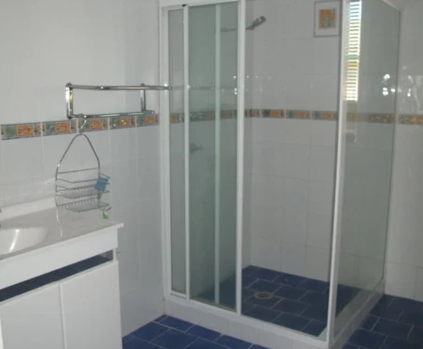 $195, Share-house, 4 bathrooms, Narrabri NSW 2390