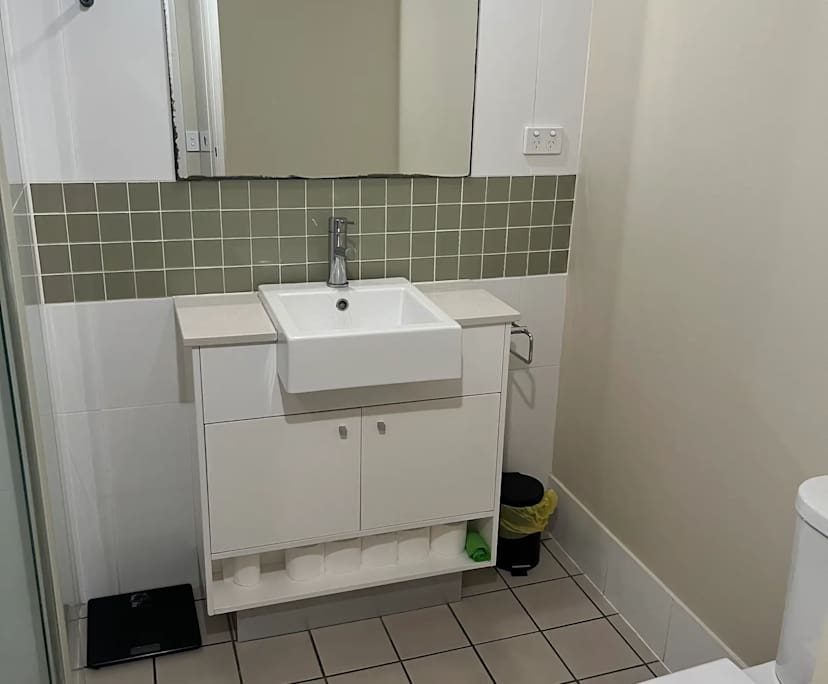 $270, Flatshare, 3 bathrooms, Brisbane City QLD 4000