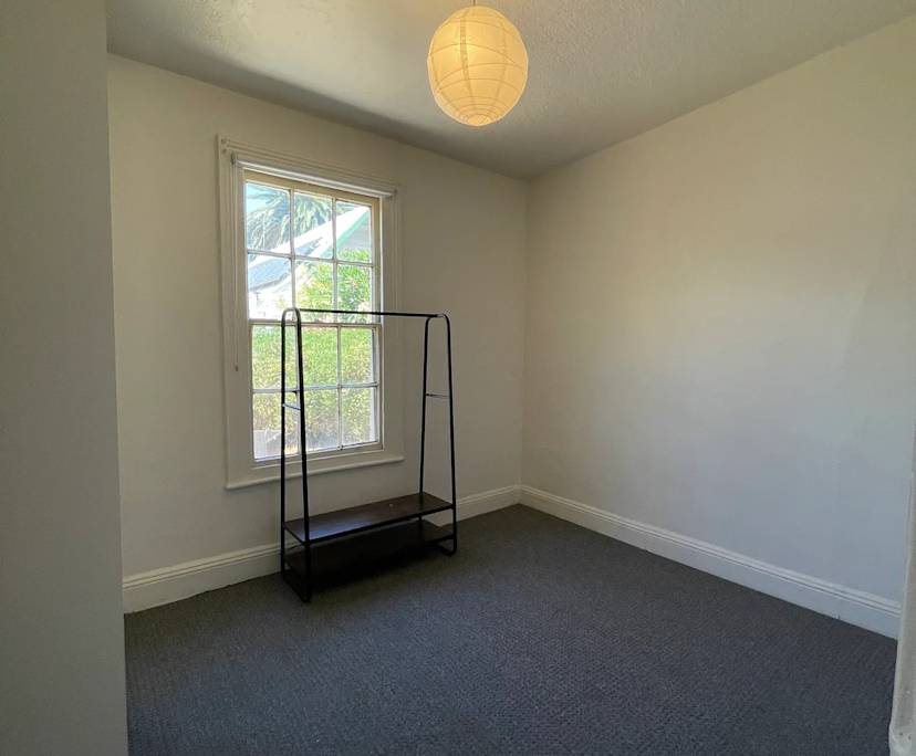 $330, Share-house, 2 bathrooms, St Kilda VIC 3182