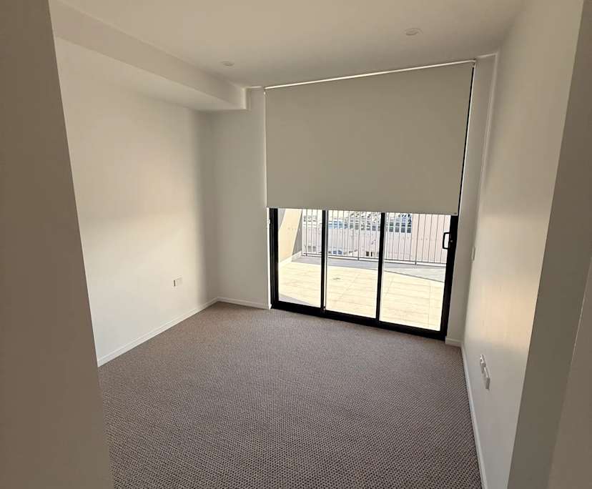$300, Flatshare, 2 bathrooms, Wynnum West QLD 4178