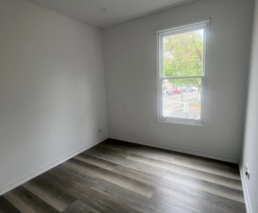 Unfurnished room with own bathroom