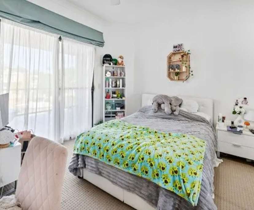 propertyImage