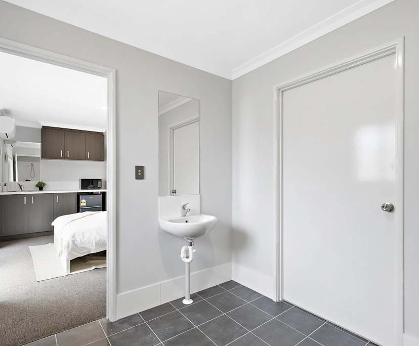 $350, Share-house, 6 bathrooms, Golden Bay WA 6174