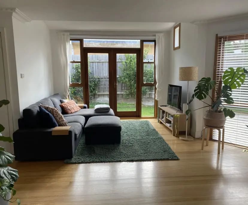 Unfurnished room in a share house