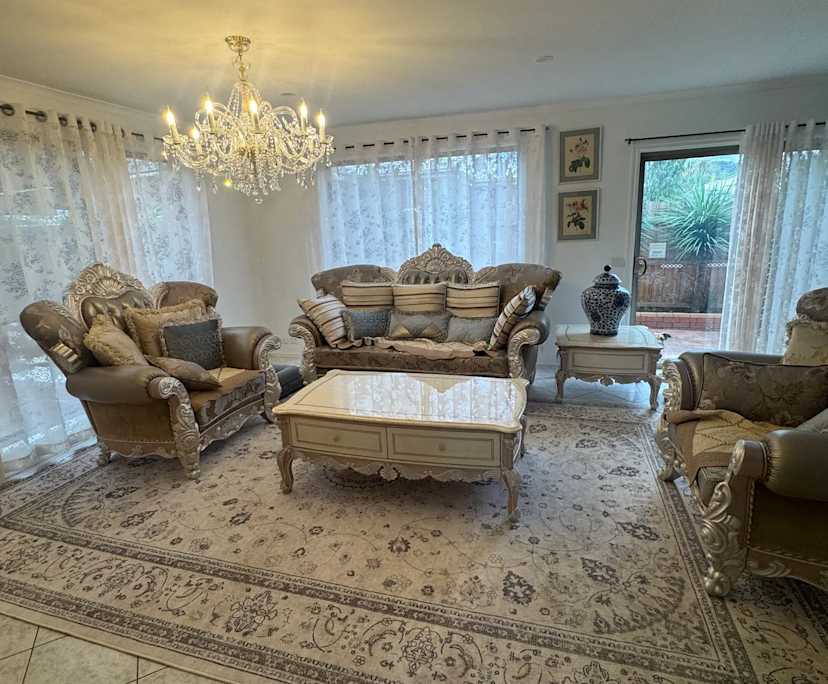 Unfurnished room with own bathroom