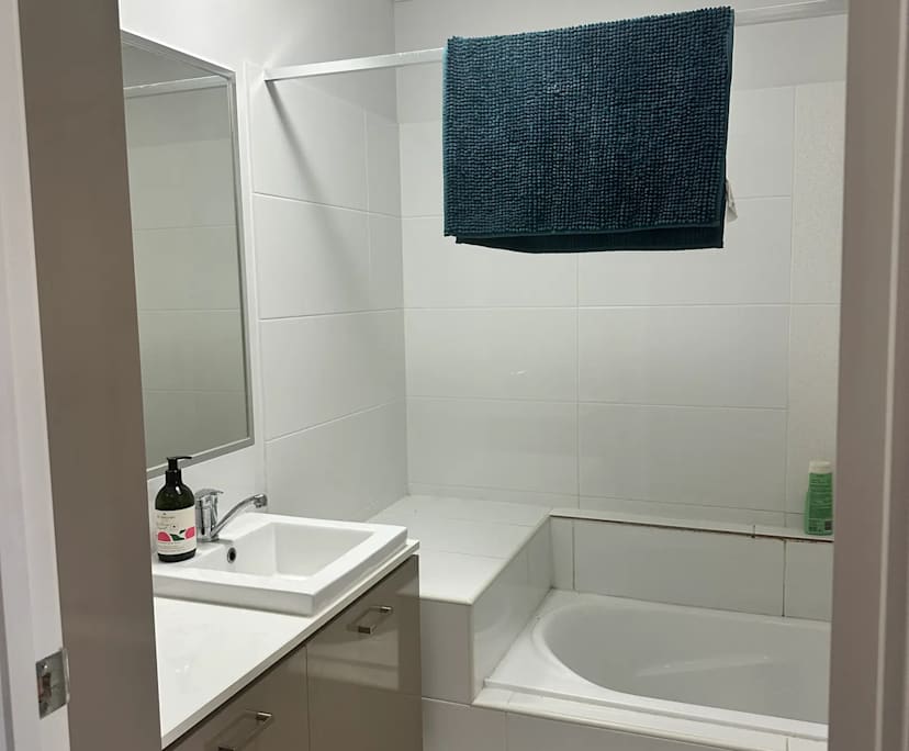 $210, Share-house, 4 bathrooms, North Lakes QLD 4509