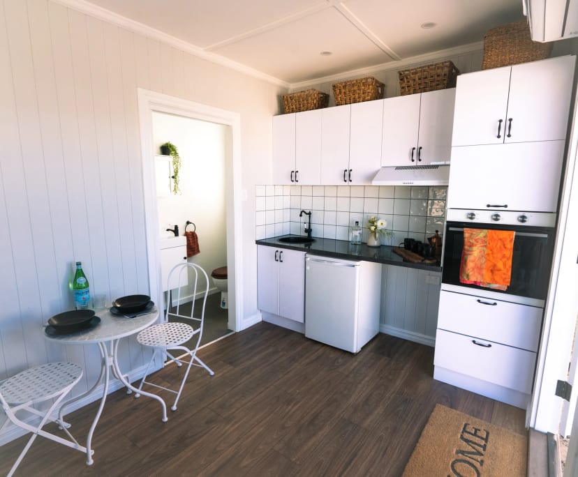 $550, Studio, 1 bathroom, Hamilton Hill WA 6163