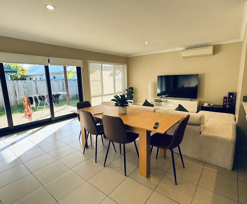 $275, Share-house, 4 bathrooms, North Lakes QLD 4509