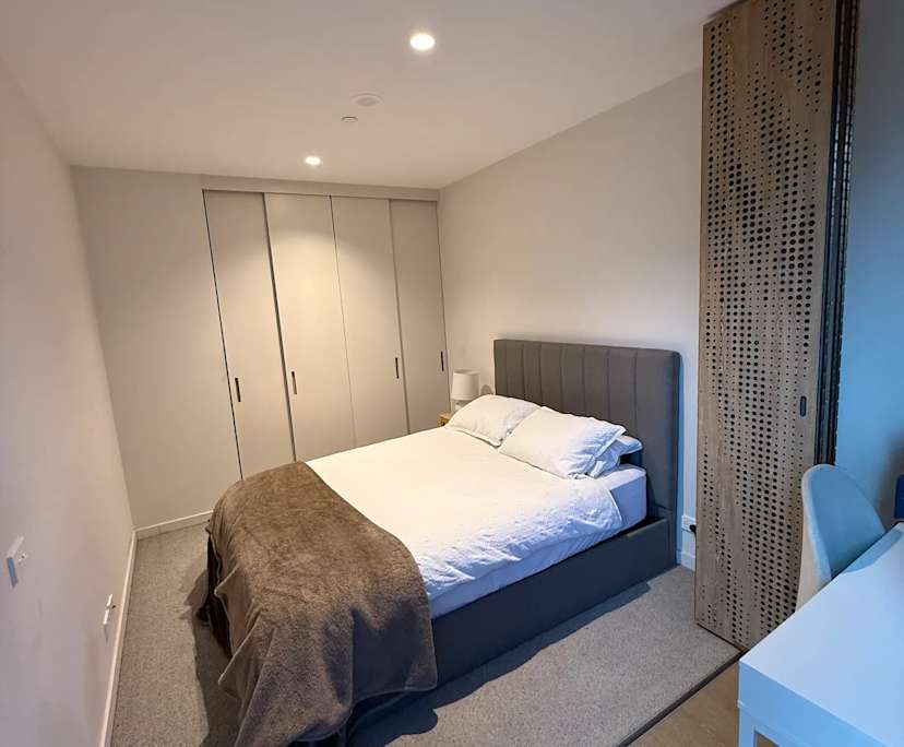 Whole property with 2 rooms for rent