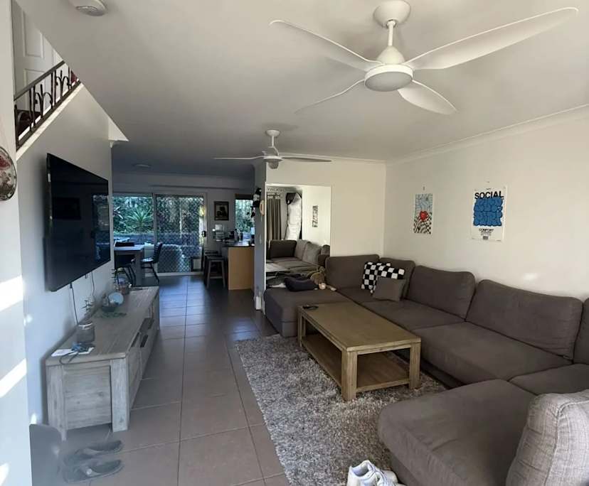 Furnished room in a share house