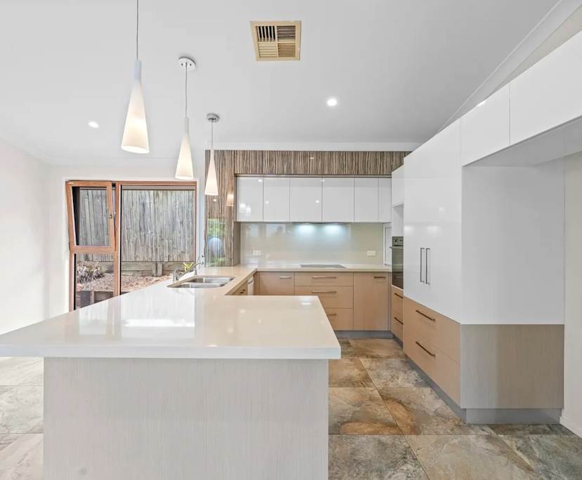 $330-450, Share-house, 2 rooms, Sinnamon Park QLD 4073, Sinnamon Park QLD 4073