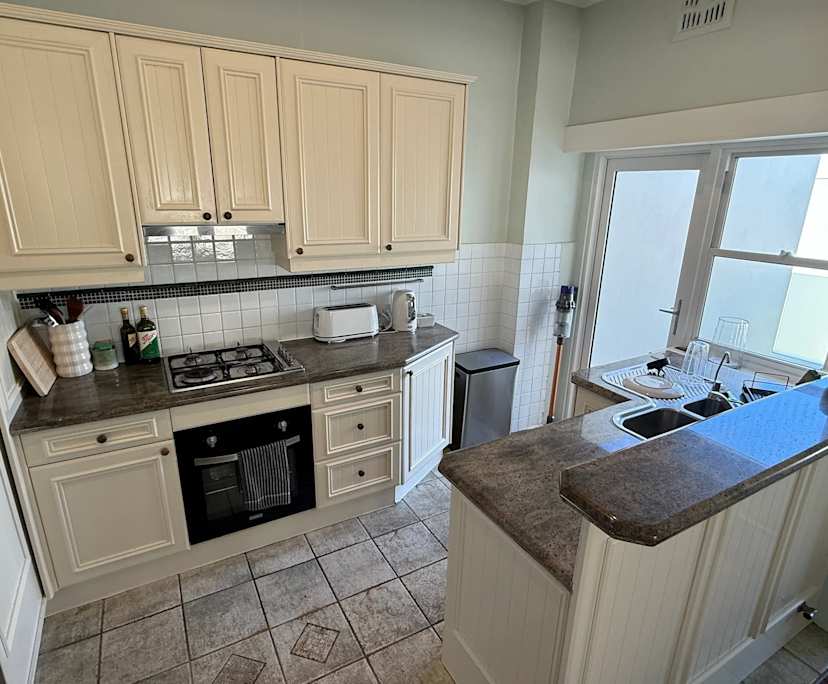Whole property with 2 rooms for rent