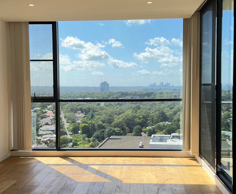 Unfurnished room with own bathroom
