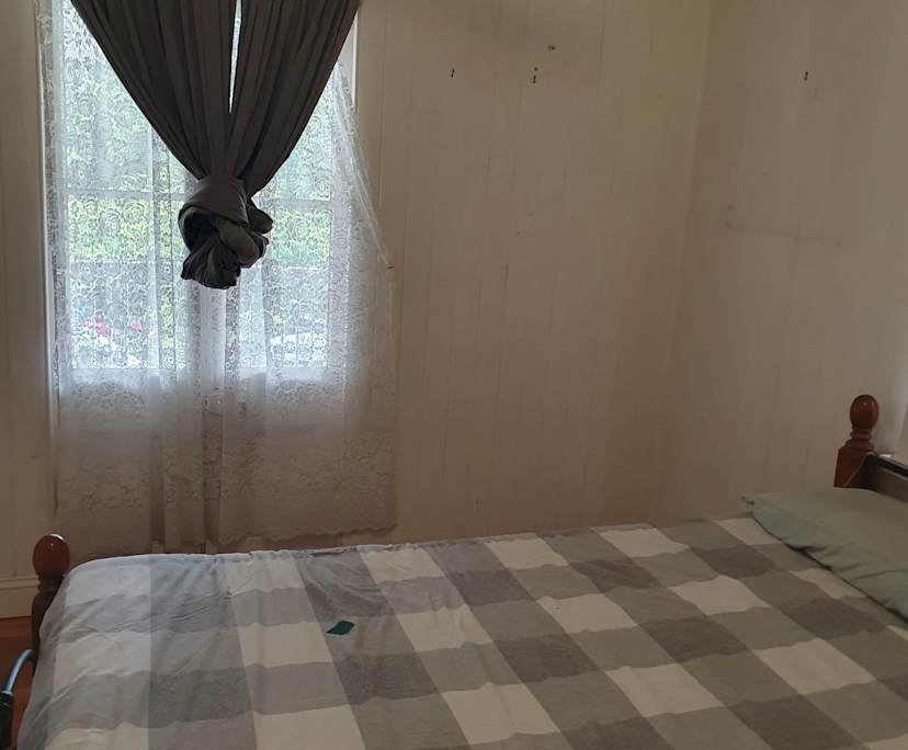 Unfurnished room in a share house
