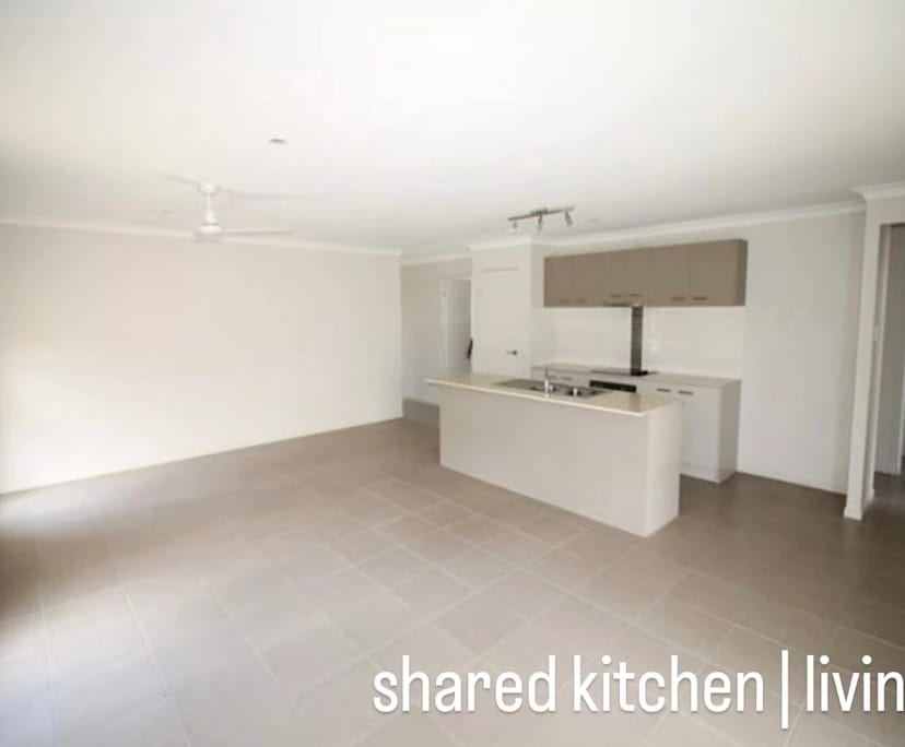 Unfurnished room in a share house