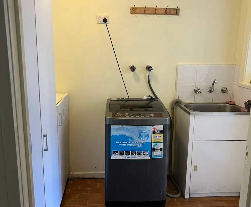 $410, Granny-flat, 2 bathrooms, Mulgrave VIC 3170