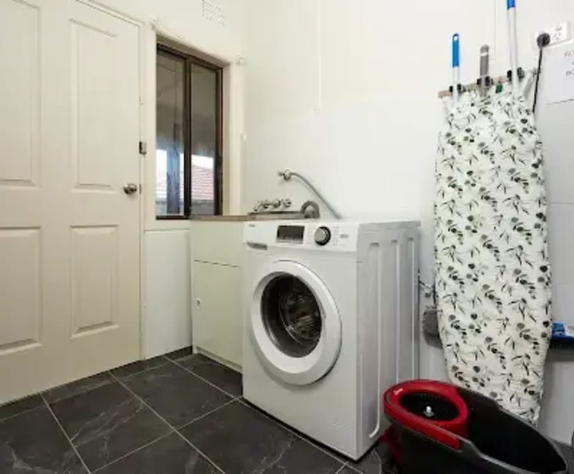 $350, Share-house, 3 bathrooms, Blacktown NSW 2148