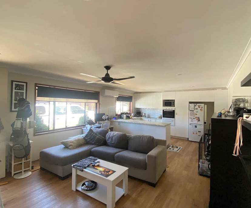 $300, Flatshare, 2 bathrooms, Queanbeyan East NSW 2620