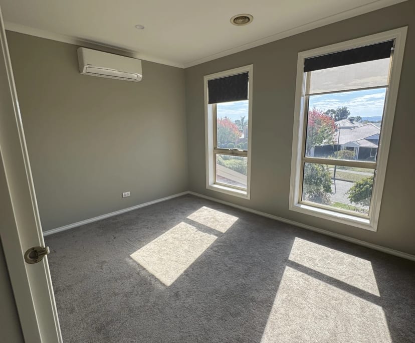 propertyImage