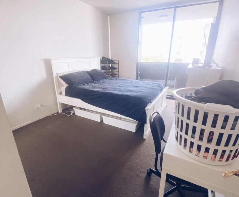 Unfurnished room with own bathroom